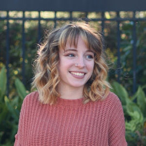 Meet your Posher, Lily